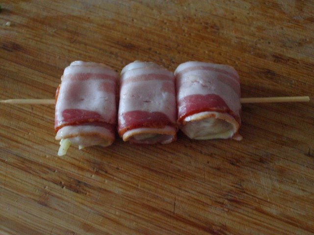   (4.jpg, 63507 , : 366 )